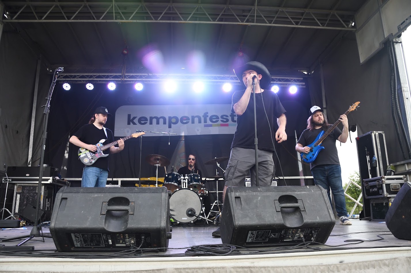 Jonny Country Live on Stage
